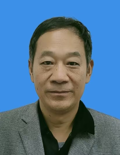 名師工作坊領(lǐng)銜人——鄧瑞