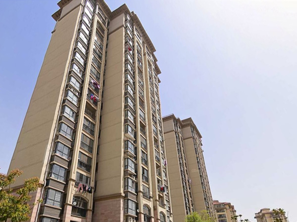 宿州上河城小區(qū)定制鋁合金百葉窗、陽臺護欄案例