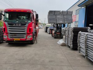 金用護(hù)欄2020年8月26日鋁合金護(hù)窗欄桿發(fā)貨！