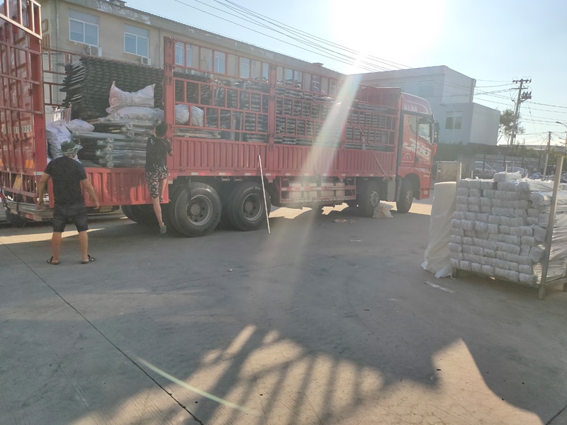 金用護(hù)欄2020年8月27日鋅鋼圍墻護(hù)欄發(fā)貨！