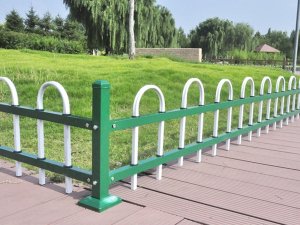 圍欄和圍墻護(hù)欄一樣嗎？看過這里你就知道了！