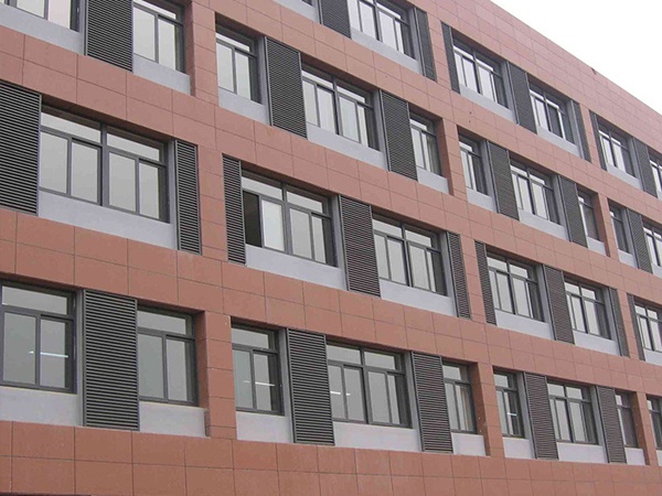 定制定做鋁合金百葉窗，這幾點(diǎn)一定注意！