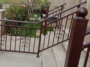 批量定制樓梯扶手，這幾種材質的樓梯扶手最值得選擇！