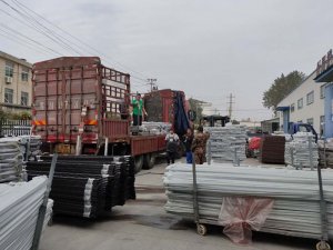 金用護欄2020年10月26日上午鋅鋼陽臺護欄發(fā)貨！