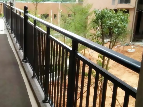 鋅鋼護欄可以用到哪些地方？