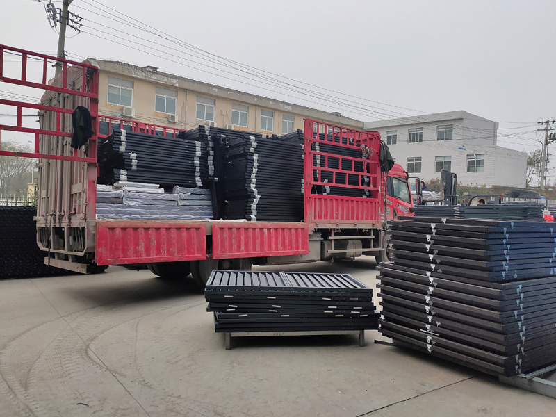 金用護(hù)欄2020年12月12日鋅鋼護(hù)窗欄桿發(fā)貨！