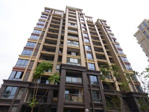 安慶西湖綠湖城小區(qū)百葉窗、陽臺護(hù)欄、樓梯扶手定制