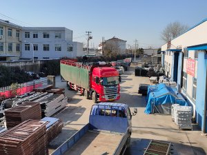 金用護(hù)欄2020年12月29日上午鋅鋼百葉窗發(fā)貨！