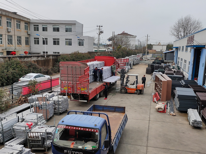 金用護欄2021年3月1日鋅鋼陽臺護欄發(fā)貨！