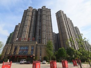 六安東方藍(lán)海小區(qū)百葉窗、樓梯扶手定制