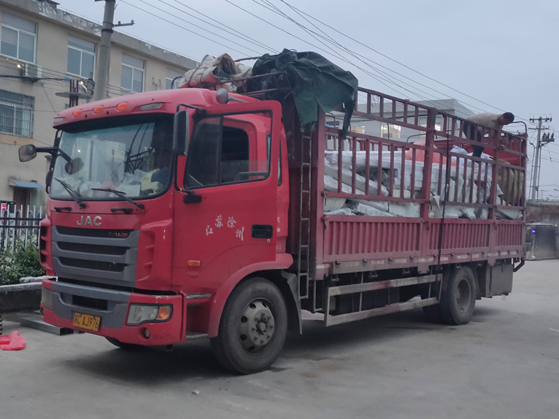 金用護(hù)欄2021年3月26日下午鋅鋼護(hù)窗欄桿發(fā)貨！