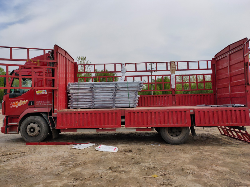 金用護(hù)欄2021年4月6日鋅鋼陽臺(tái)欄桿發(fā)貨！