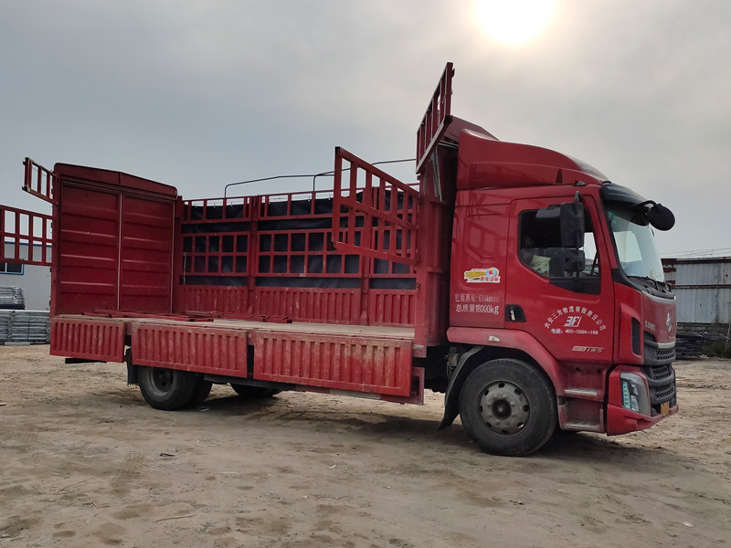 金用護(hù)欄2021年4月7日鋅鋼百葉窗發(fā)貨！