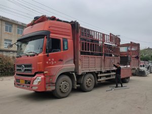 金用護(hù)欄2021年4月22日鋁合金百葉窗發(fā)貨！