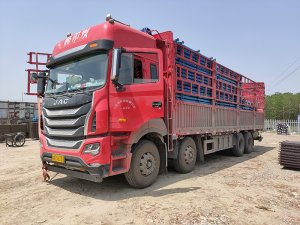 金用護(hù)欄2021年4月30日鋅鋼連廊欄桿發(fā)貨！