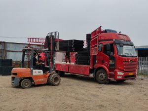 金用護欄2021年5月13日鋅鋼百葉窗發(fā)貨！