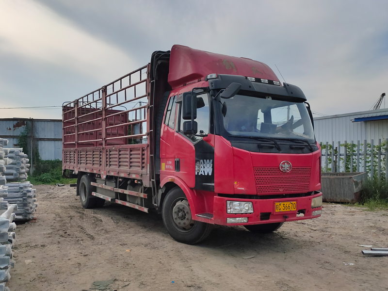 金用護(hù)欄2021年6月23日鋅鋼陽臺(tái)欄桿發(fā)貨！