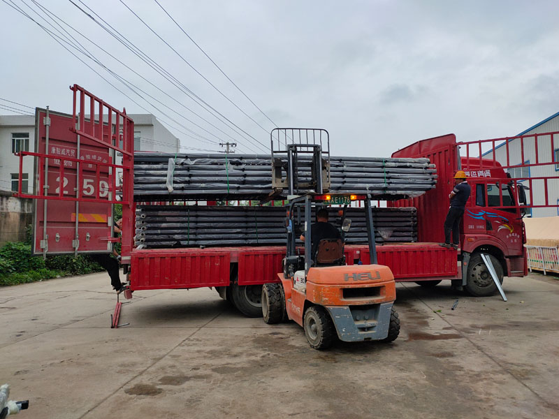 金用護欄2021年7月2日鋅鋼陽臺護欄發(fā)貨！