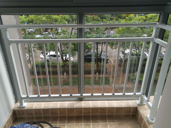 飄窗護欄一般做多高？
