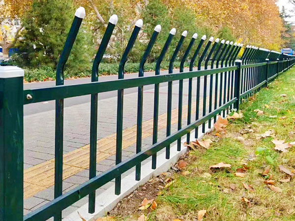 綠化護(hù)欄的種類(lèi)