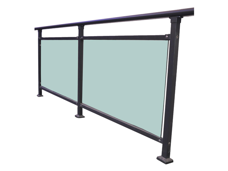 玻璃護欄多少錢一米？