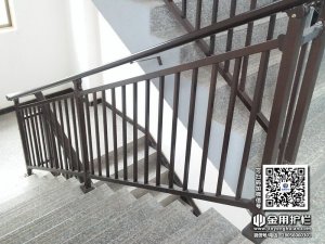 樓梯欄桿多少錢一米？