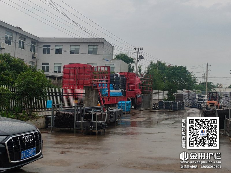 2024年6月21日鋅鋼飄窗欄桿裝車(chē)發(fā)貨！