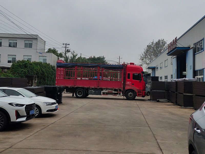 2024年10月22日鋅鋼飄窗欄桿裝車發(fā)貨！