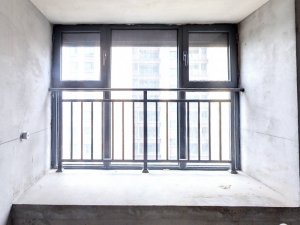 護窗欄桿多少錢一米？