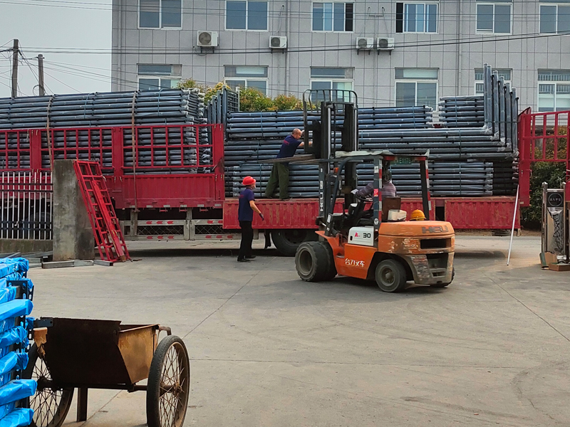 2025年4月22日鋅鋼陽臺欄桿裝車發(fā)貨！