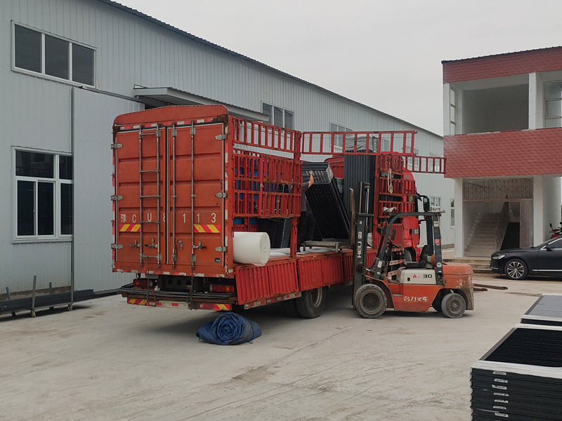 2025年6月23日鋁合金百葉窗裝車發(fā)貨！