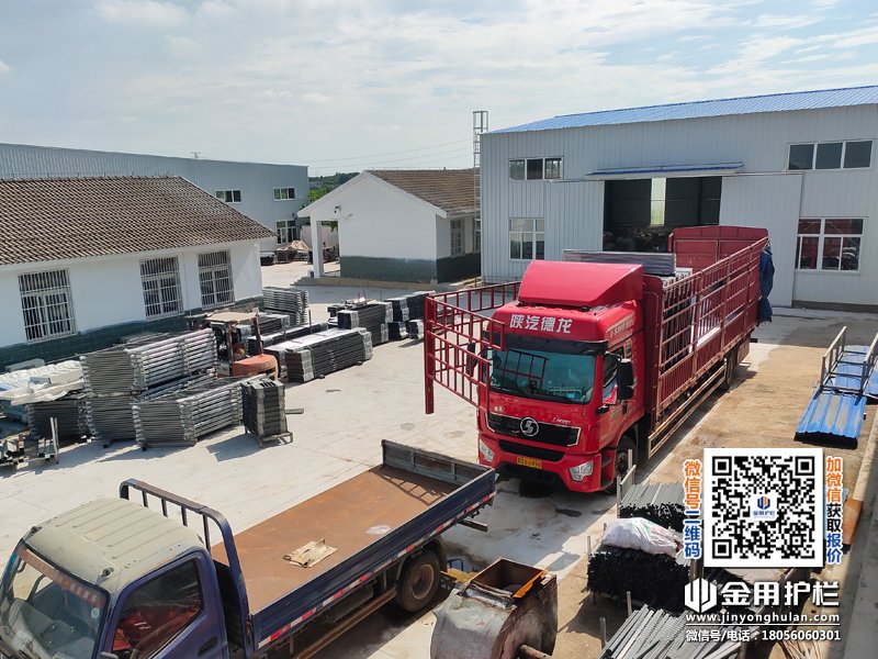 2025年6月30日鋁合金百葉窗裝車(chē)發(fā)貨！