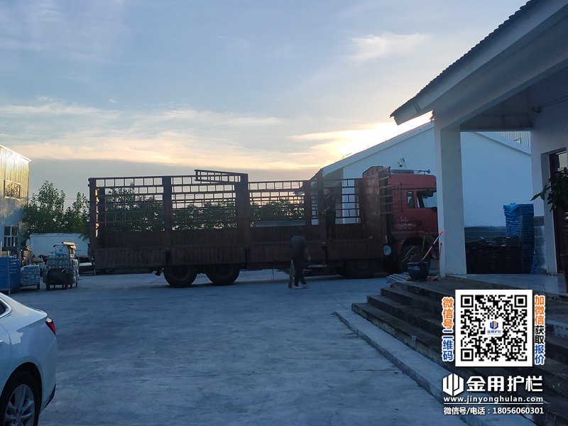 2025年8月14日鋅鋼百葉窗裝車發(fā)貨！