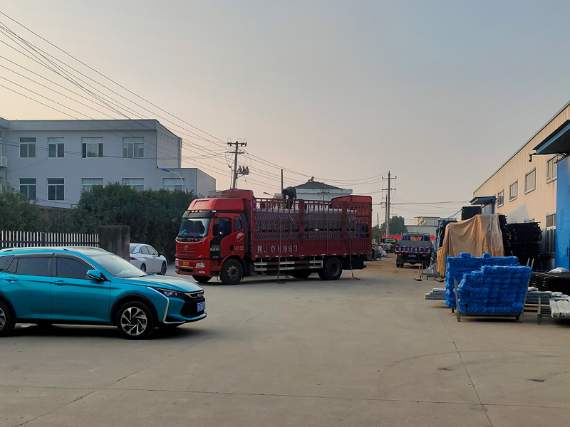 2025年11月14日鋅鋼圍墻護(hù)欄裝車(chē)發(fā)貨！