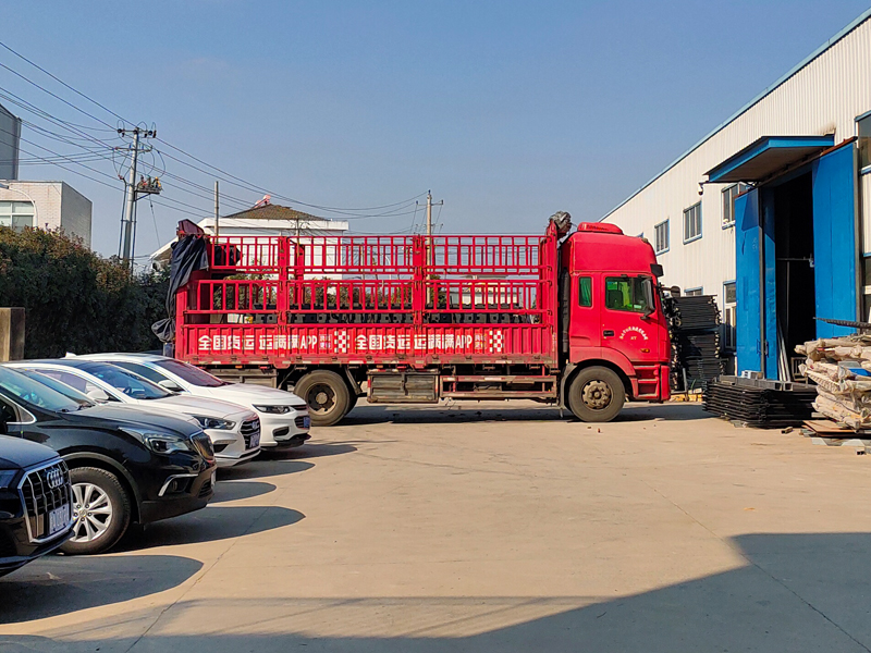 2025年11月19日鋅鋼百葉窗裝車發(fā)貨！